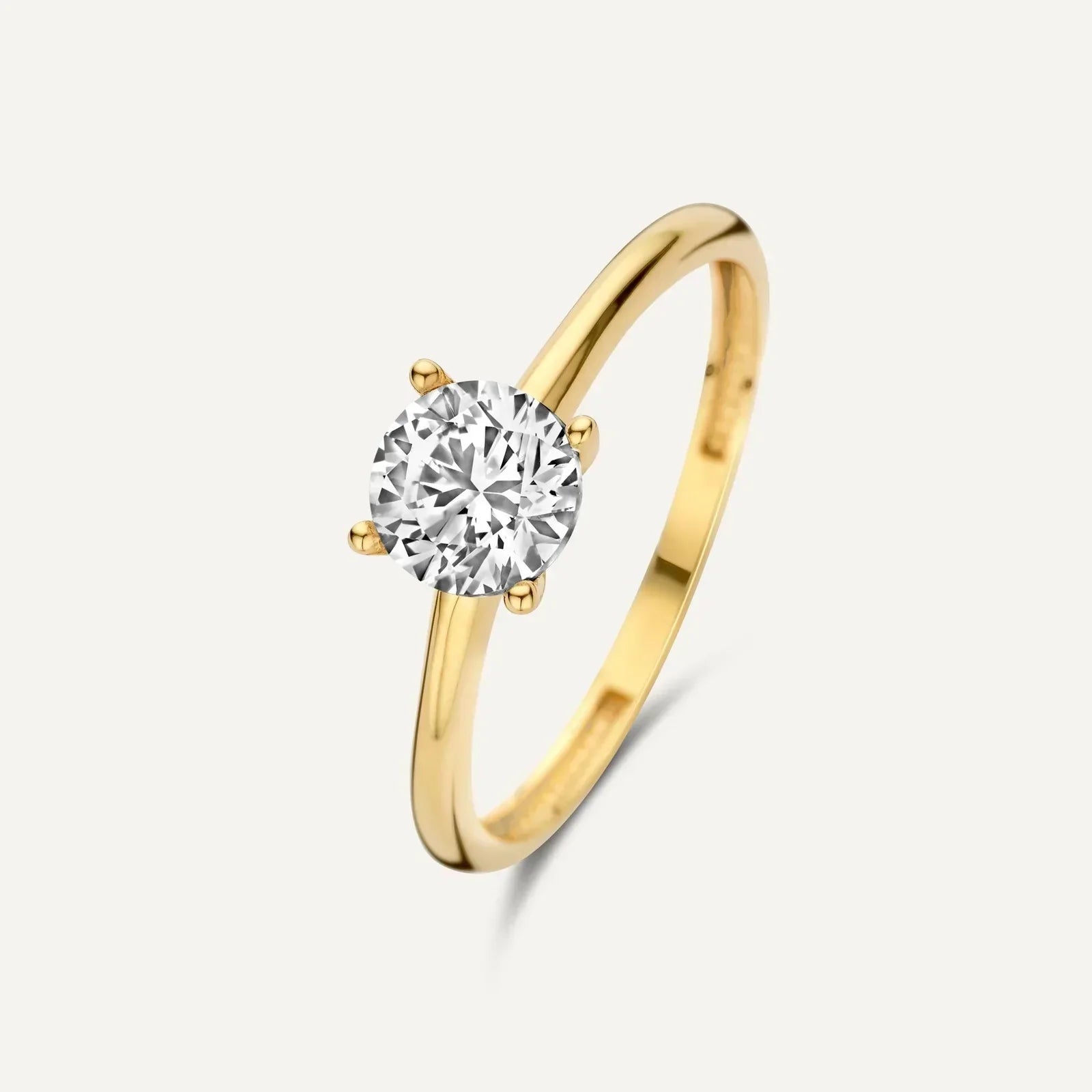 El Playa Minimalist Gold Ring for Women | Elegant Everyday Accessory 1