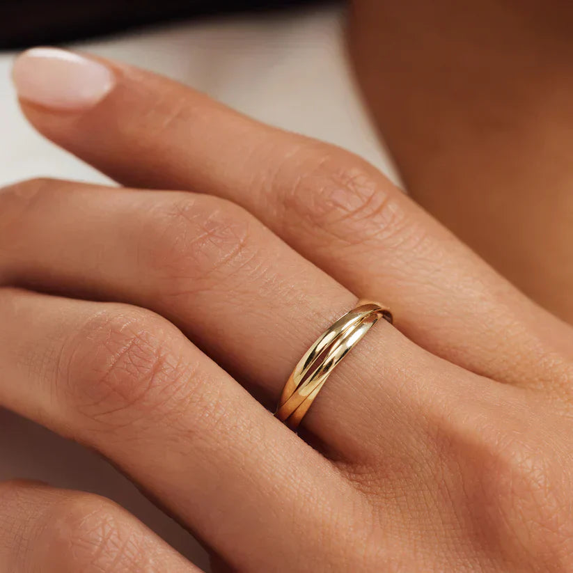 Trielle | Elegant Gold Ring for Timeless Style and Any Occasion 2